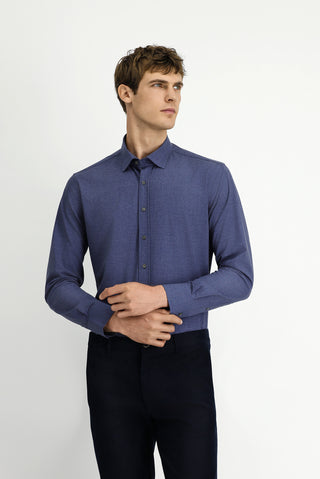 Orta Lacivert Uzun Kol Slim Fit Dar Kesim Pamuklu Gömlek