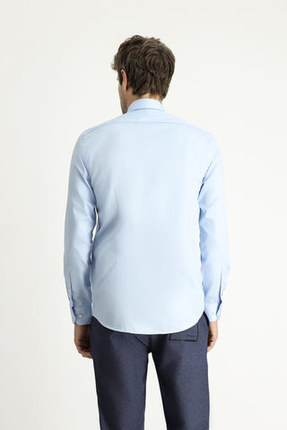 Uçuk Mavi Uzun Kol Slim Fit Dar Kesim Non Iron Klasik Pamuklu Gömlek