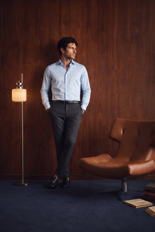 Uçuk Mavi Uzun Kol Slim Fit Dar Kesim Pamuklu Non Iron Ütü Gerektirmeyen Saten Klasik Gömlek