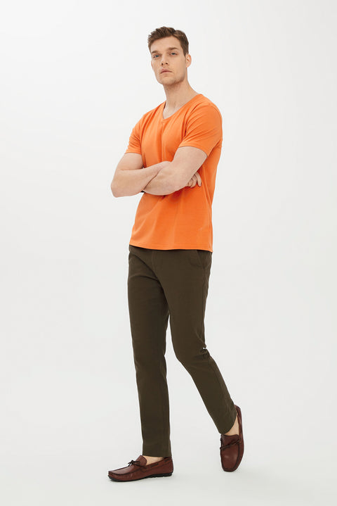 Bal Kabağı V Yaka Slim Fit Dar Kesim Tişört