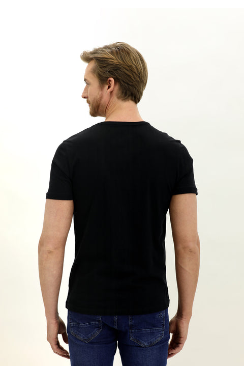 Siyah V Yaka Slim Fit Dar Kesim Pamuk Tişört