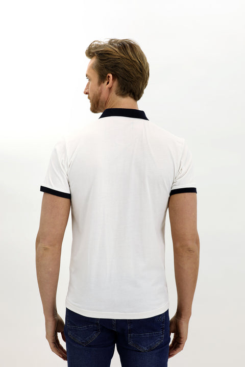 Beyaz Polo Yaka Slim Fit Dar Kesim Desenli Pamuk Tişört