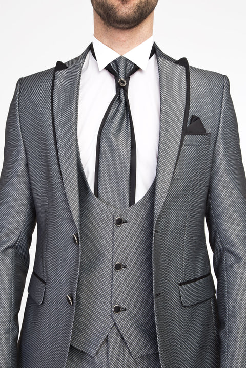 Light Grey Vest Tuxedo / Groom Suit