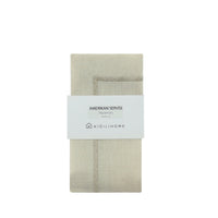 Off-white American-style placemat / table service mat