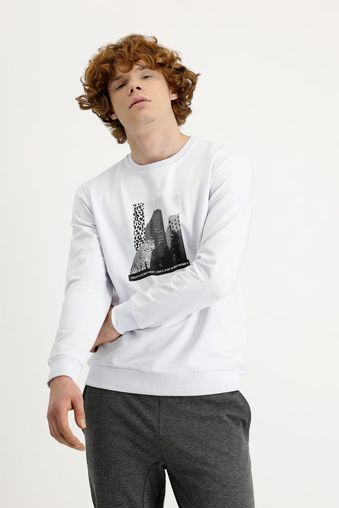 Beyaz Bisiklet Yaka Baskılı Pamuklu Sweatshirt