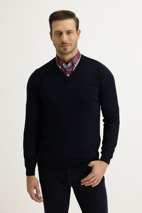 Medium Navy V-Neck Regular Fit Knitted Sweater