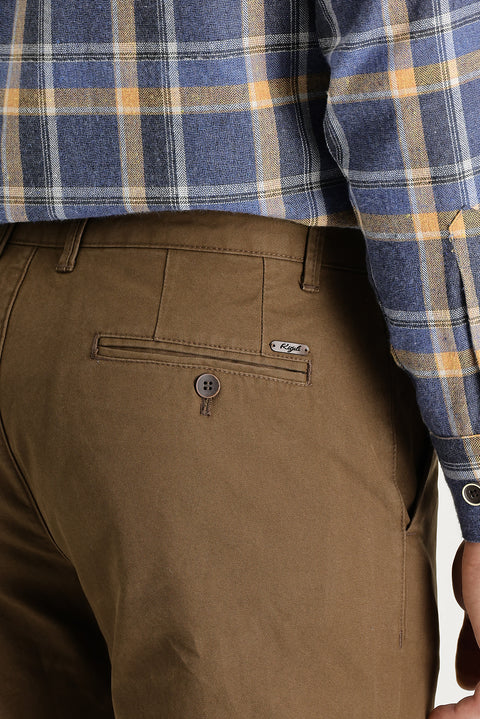 Earthen Regular Fit Standard Cut Cotton Canvas / Chino Trousers