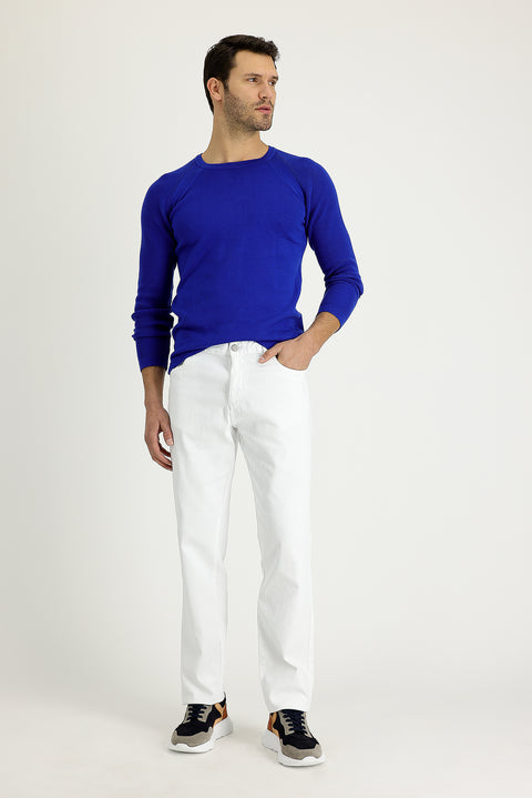 White Regular Fit Standard Cut Lycra Canvas / Chino Trousers