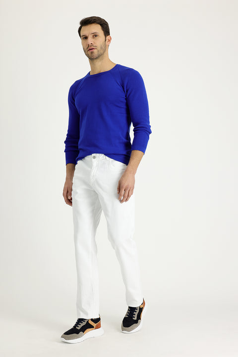 White Regular Fit Standard Cut Lycra Canvas / Chino Trousers