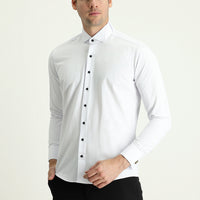 Beyaz Ata Yaka Slim Fit Dar Kesim Kolay Ütülenebilir Gömlek