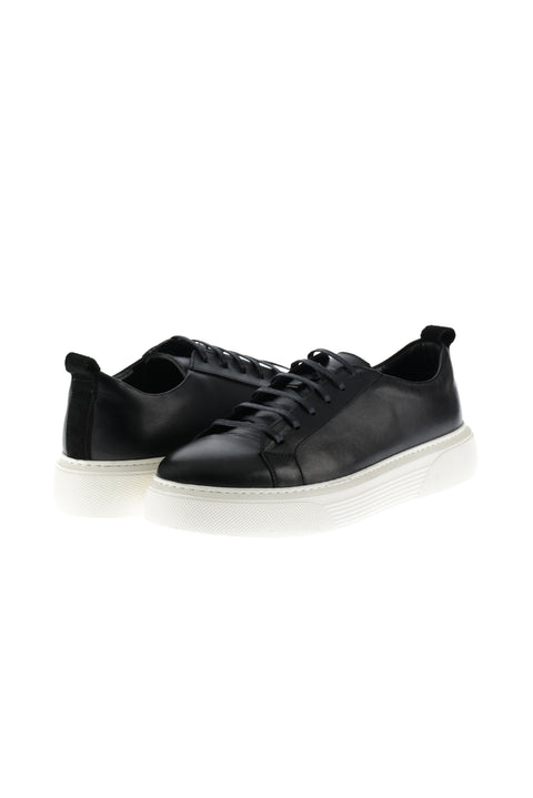 Black Sneaker Shoes