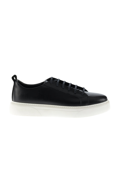 Black Sneaker Shoes