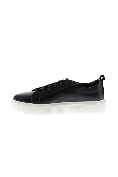 Black Sneaker Shoes