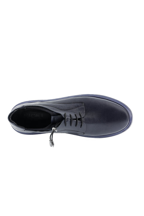 Medium Navy Sneaker Shoes