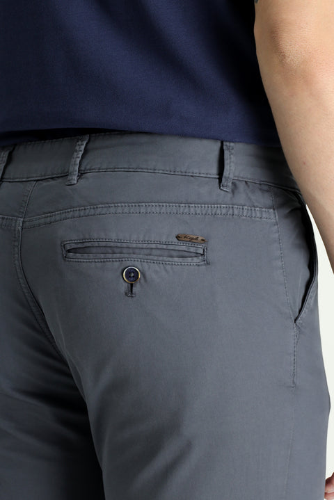 Medium Grey Regular Fit Standard Cut Lycra Canvas / Chino Trousers