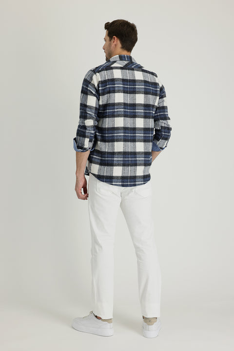 White Regular Fit Standard Cut Lycra Canvas / Chino Trousers