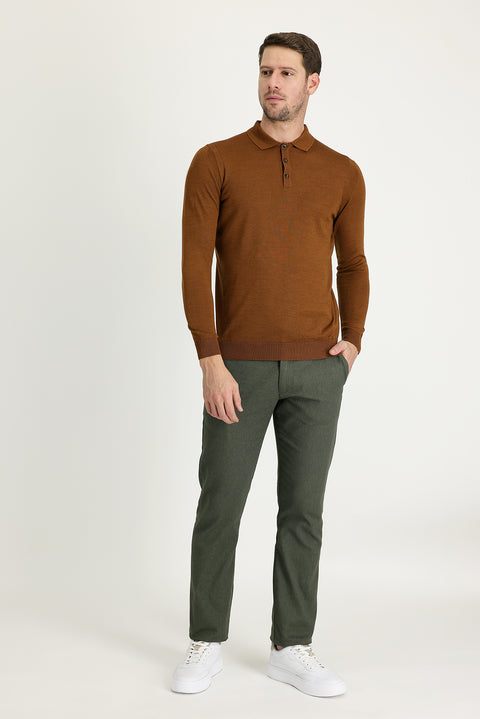 Medium Khaki Regular Fit Standard Cut Patterned Lycra Canvas / Chino Trousers