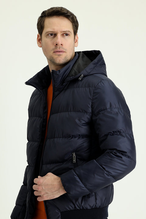 Medium Navy Hooded Puffer Jacket