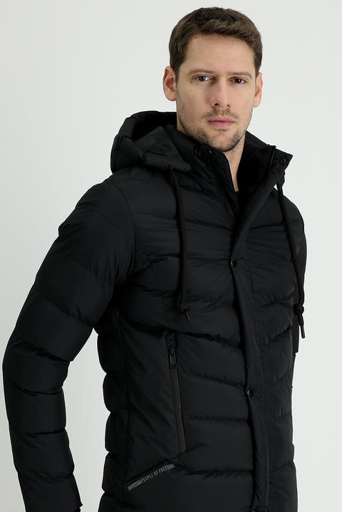 Siyah Slim Fit Dar Kesim Kapüşonlu Şişme Mont