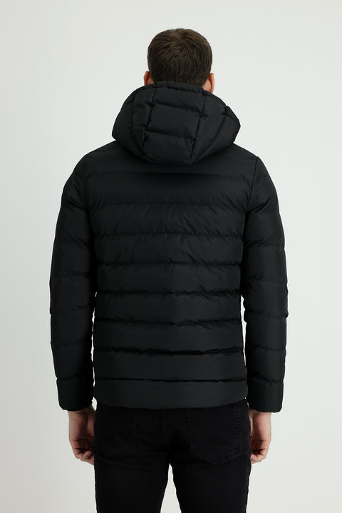 Siyah Slim Fit Dar Kesim Kapüşonlu Şişme Mont