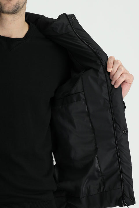 Siyah Slim Fit Dar Kesim Kapüşonlu Şişme Mont