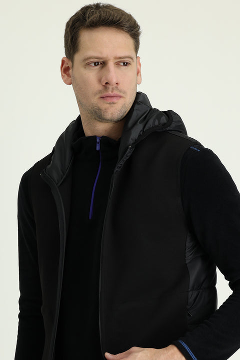 Black Slim Fit Hooded Sports Vest