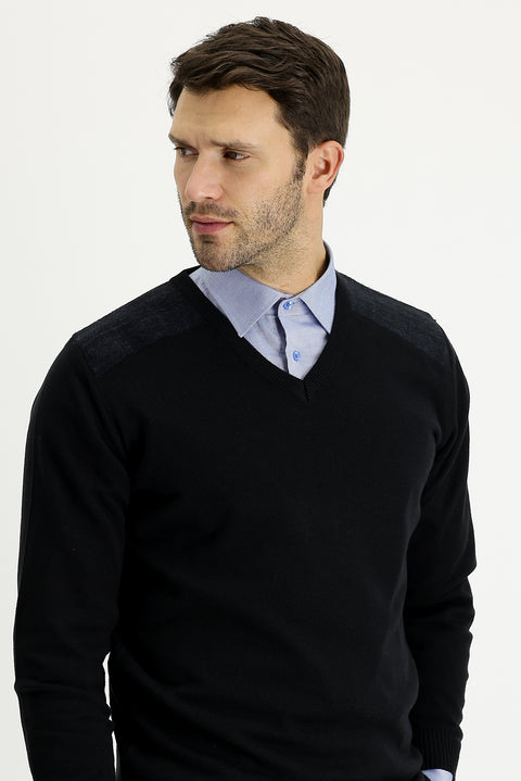 Black V-Neck Regular Fit Patterned Knit Sweater