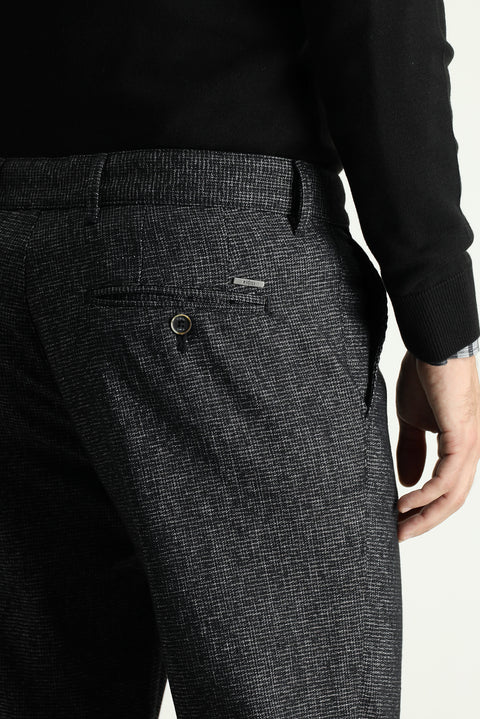 Men's Black Regular Fit Standard Cut Patterned Lycra Canvas / Chino Trousers