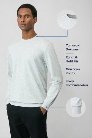  Açık Gri Melanj Bisiklet Yaka Regular Fit Nakışlı Basic İnce Sweatshirt