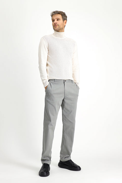 Medium Gray Regular Fit Standard Cut Patterned Lycra Canvas / Chino Trousers