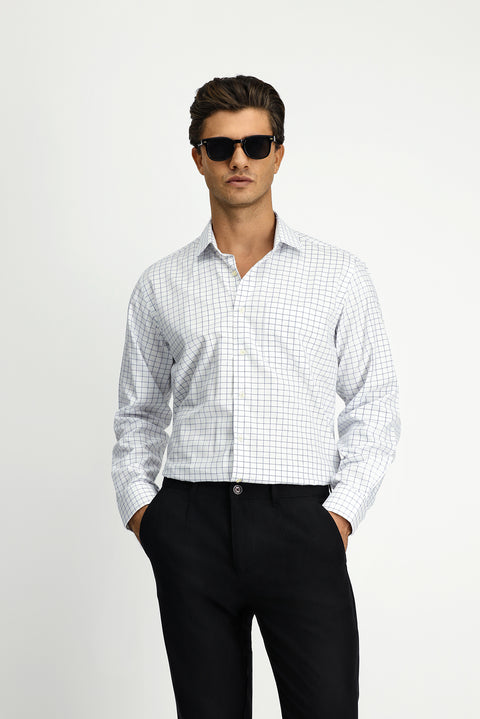 Medium Navy Long Sleeve Classic Pocketed Plaid Cotton Shirt