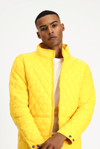  Sarı Dik Yaka Cepli Fermuarlı Rüzgar Geçirmez Kapitone Spor Mont