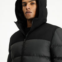 Siyah Slim Fit Dar Kesim Kapüşonlu Spor Şişme Mont