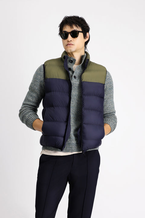 Medium Khaki Sports Padded Vest with Bag
