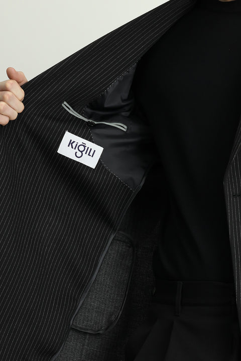 Black 8 Drop Muscle Fit Long Athletic Cut Knitted Classic Striped Jacket