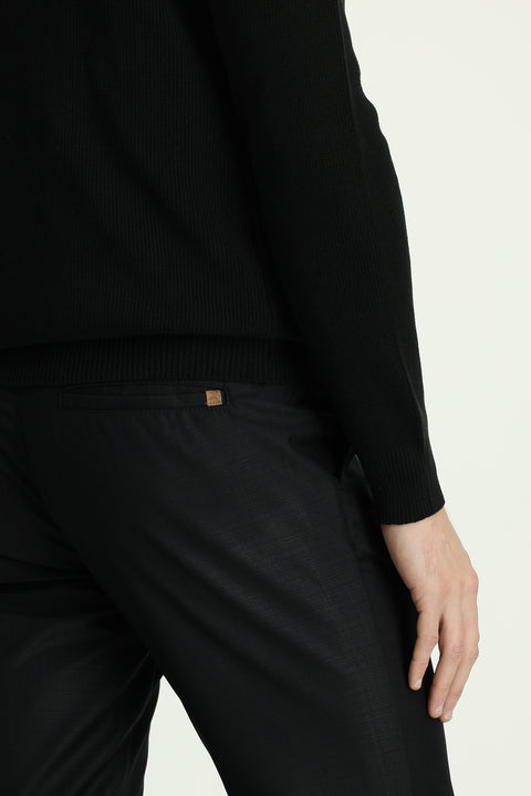 Black Regular Fit Standard Cut Lycra Canvas / Chino Trousers