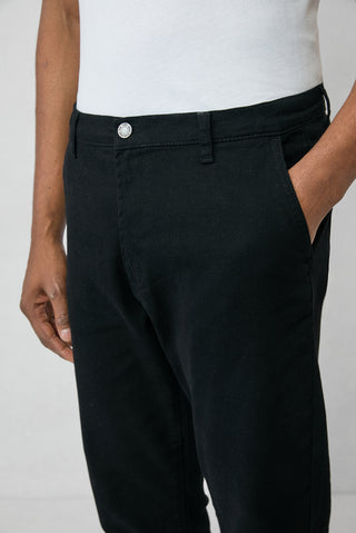  Siyah Tapared Fit Likralı Esnek Denim Pantolon