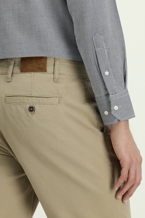 Mid-Beige Regular Fit Standard Cut Stretch Canvas / Chino Trousers