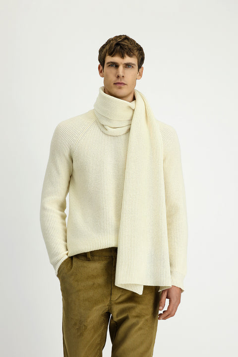 Off-white crew neck regular fit wool knit sweater