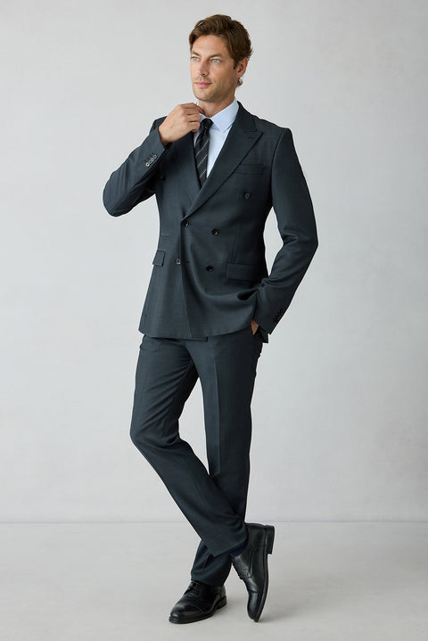 Dark Navy 8 Dr Muscle Fit Striped Wool Double Breasted Peak Lapel Suit