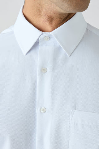  Beyaz Uzun Kol Regular Fit Cepli Pamuklu Kolay Ütülenebilir Klasik Desenli Gömlek