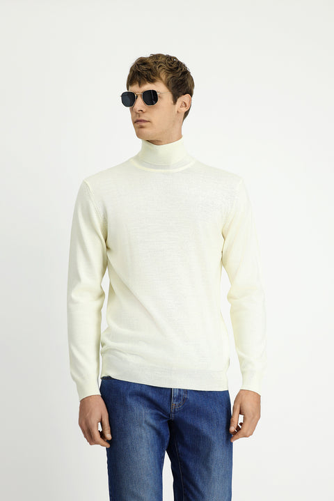 Off-white Turtleneck Regular Fit Warm Wool Knit Sweater