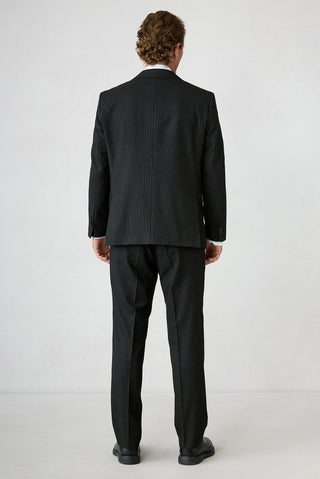  Siyah 4 Drop Relaxed Fit Sivri Yaka Çizgili Klasik Takım Elbise