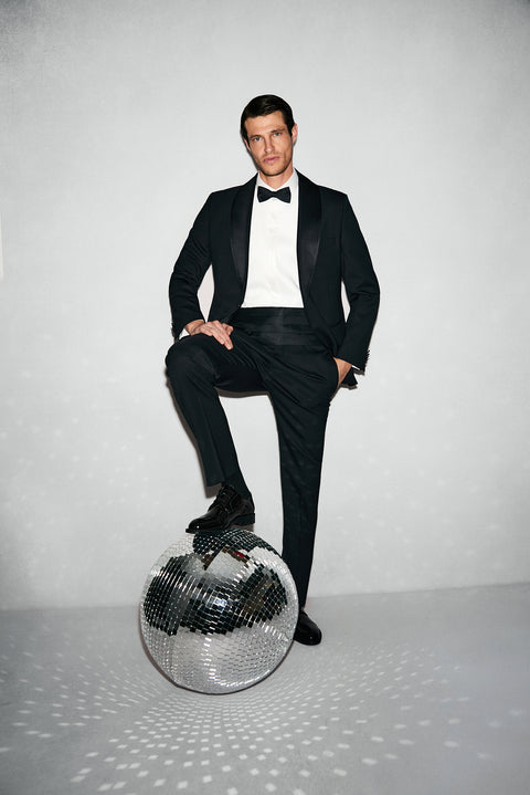 Black 6-Drop Regular Fit Standard Cut Shawl Collar Patterned Tuxedo & Groom Suit