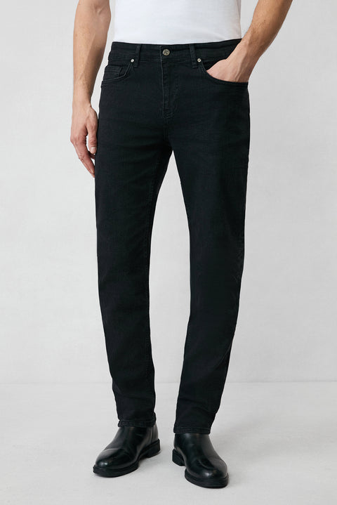 Siyah Relaxed Fit Rahat Kesim Pamuklu Likralı Esnek 4 Mevsim Denim Pantolon