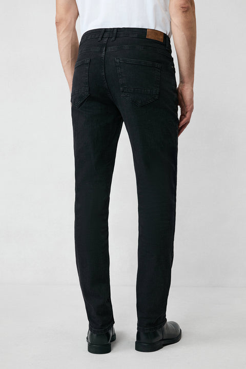 Siyah Relaxed Fit Rahat Kesim Pamuklu Likralı Esnek 4 Mevsim Denim Pantolon