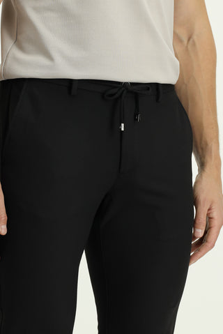  Siyah Regular Fit Standart Kesim Beli Lastikli İpli Likralı Pantolon