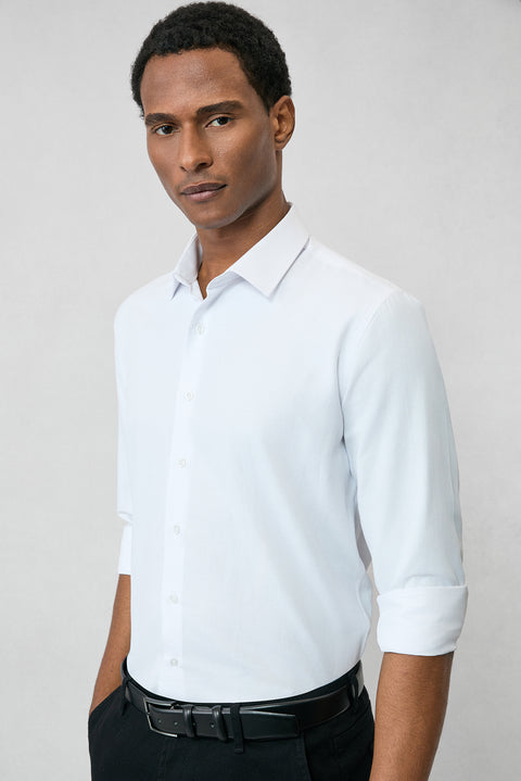 Beyaz Uzun Kol Slim Fit Klasik Yaka Pamuklu Kolay Ütülenebilir Oxford 4 Mevsim Gömlek