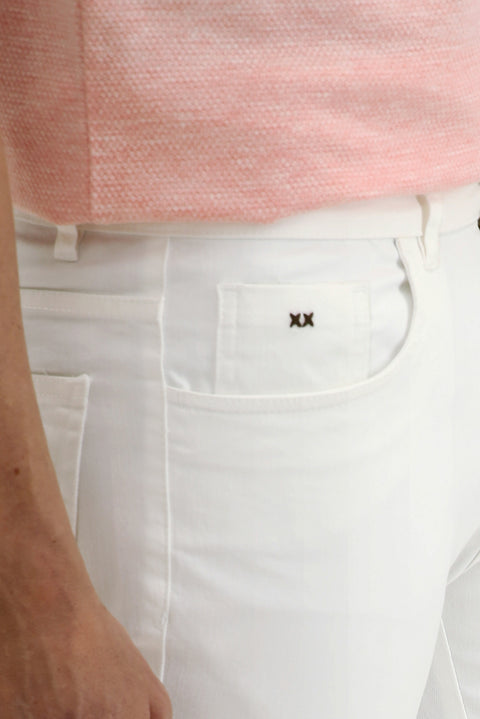 White Regular Fit Standard Cut Lycra Canvas / Chino Trousers