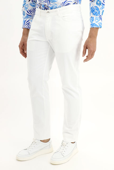 White Regular Fit Standard Cut Lycra Canvas / Chino Trousers